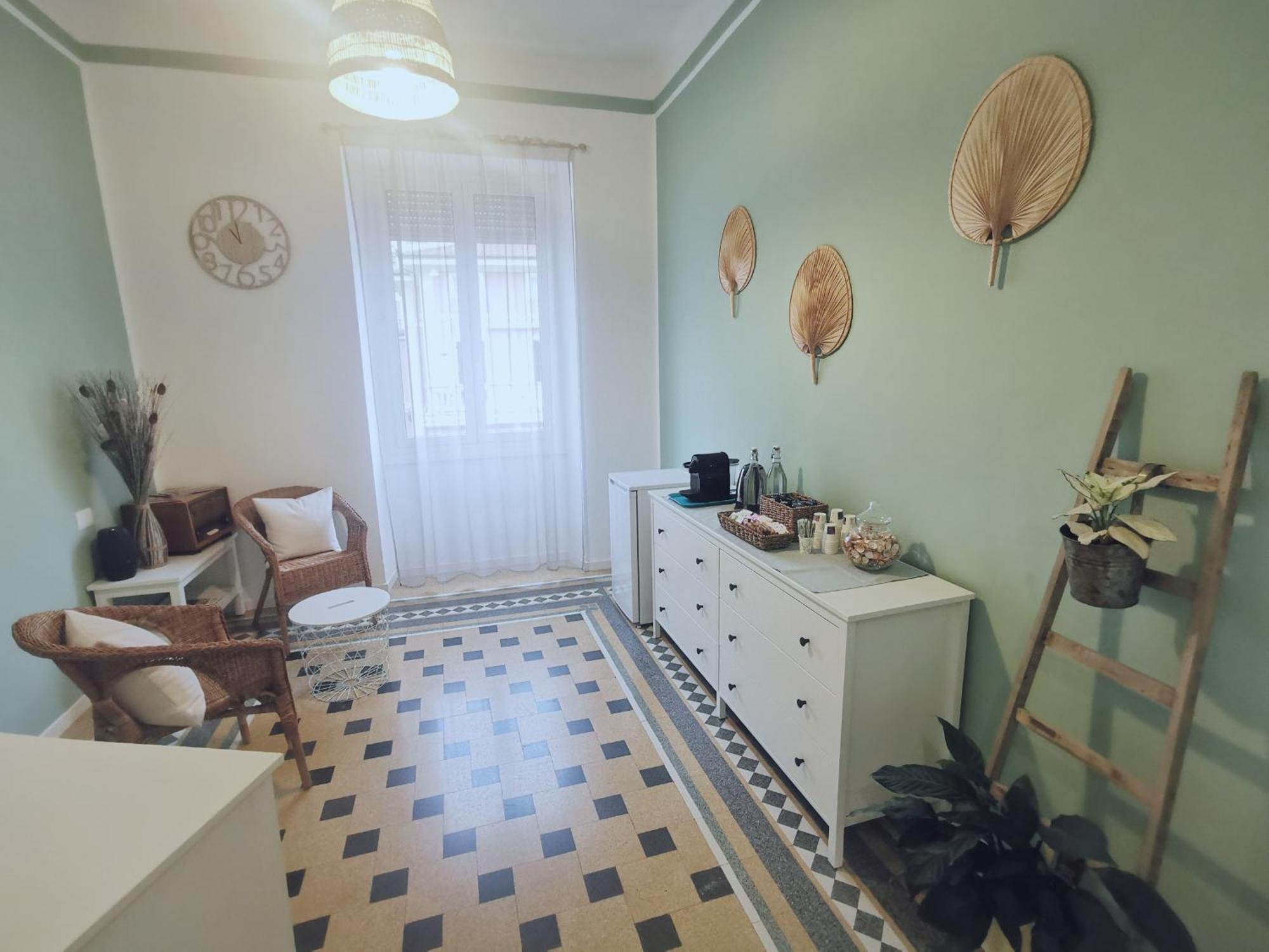 Affittacamere Ridi Che Ti Passa, Stanza In Con Bagno Privato *